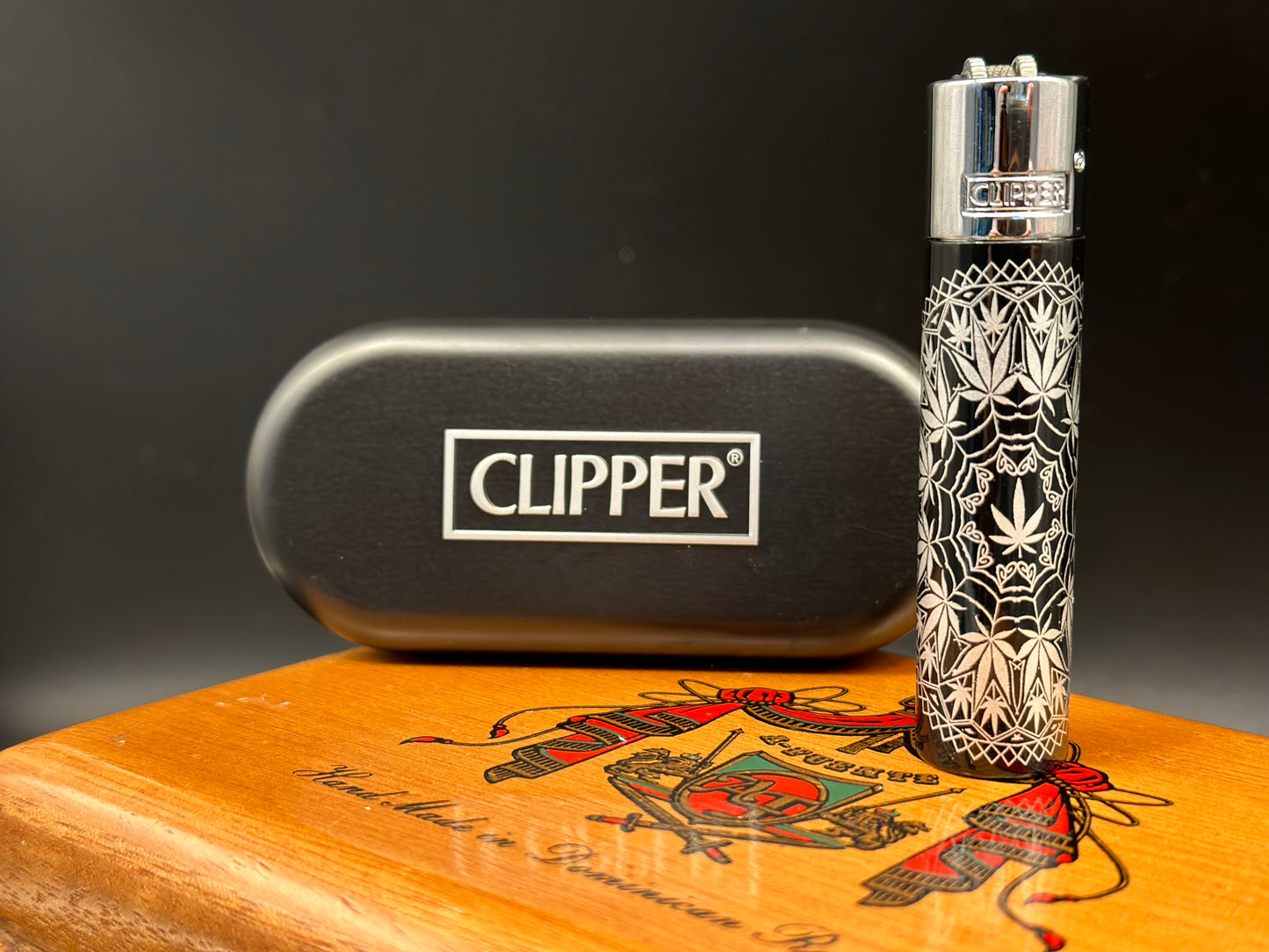 Fully Metal Clipper  Lighter In A Gift Box.
